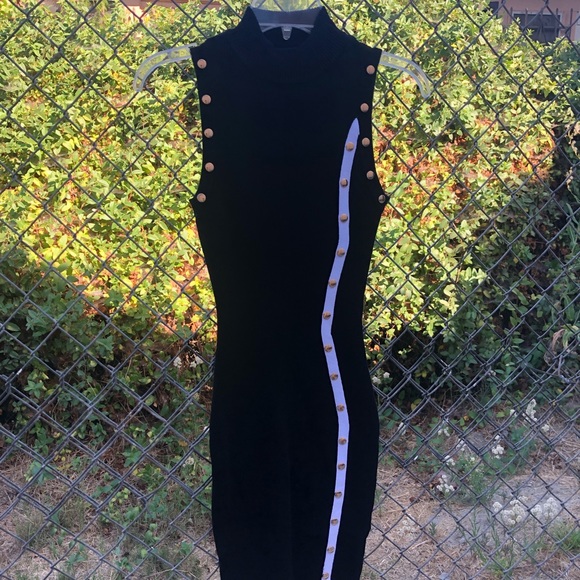 Dresses & Skirts - Classy Knit Dress LBD